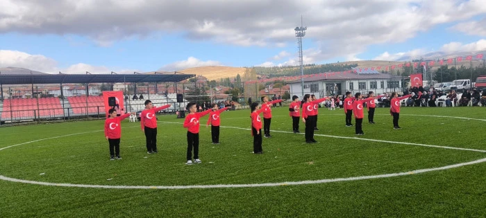 ÇARIKSARAYLAR’DA 29 EKİM COŞKUSU!