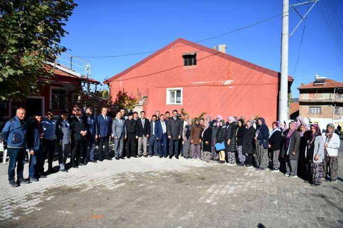 Vali Aydın Baruş Köylerde
